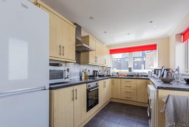 4 bed house, Russell Street, Plasnewydd, Cardiff, CF243BG - Image 4